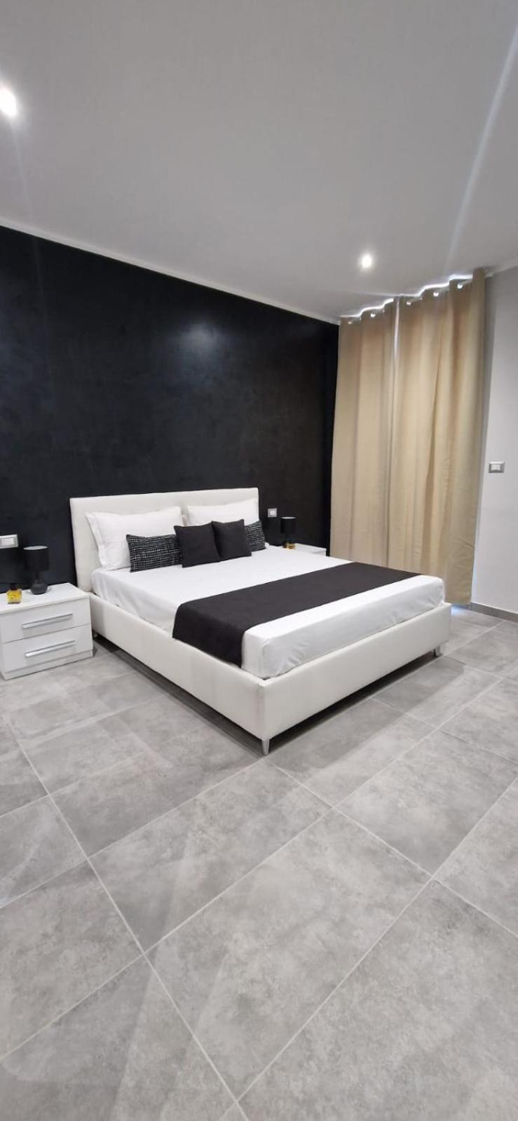 קאסוריה Hotel Movida מראה חיצוני תמונה