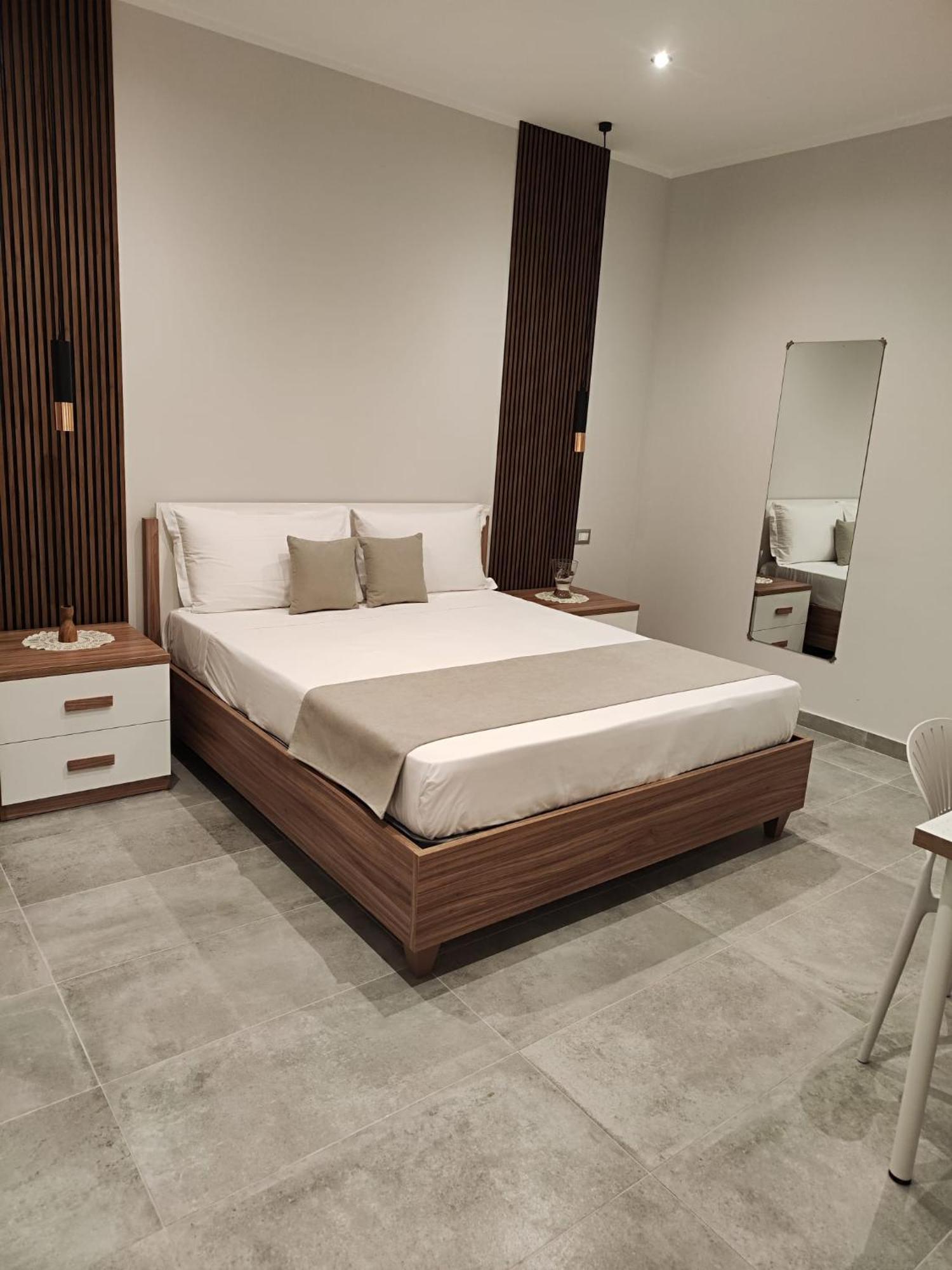 קאסוריה Hotel Movida מראה חיצוני תמונה